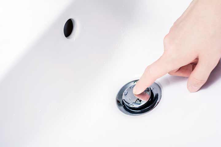 How to Remove a Drain Stopper from a Sink